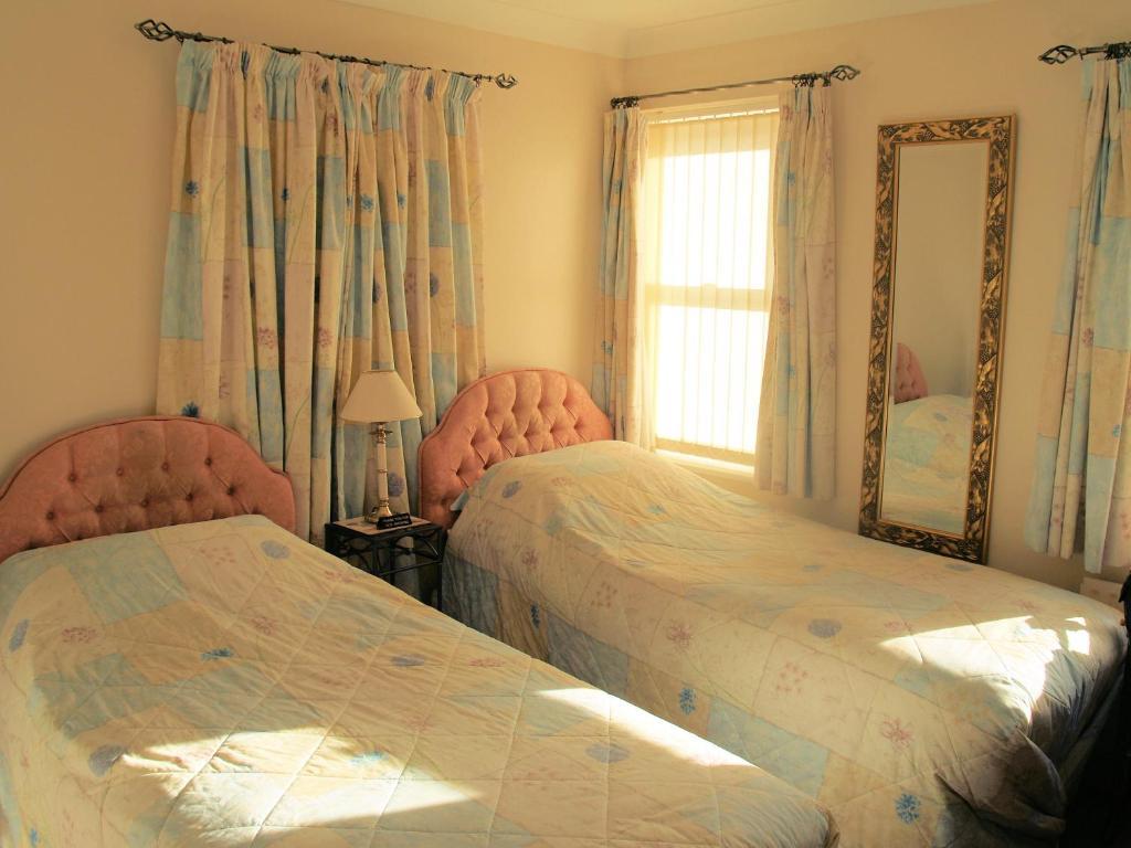 Готель Meadow House Burwell  Екстер'єр фото
